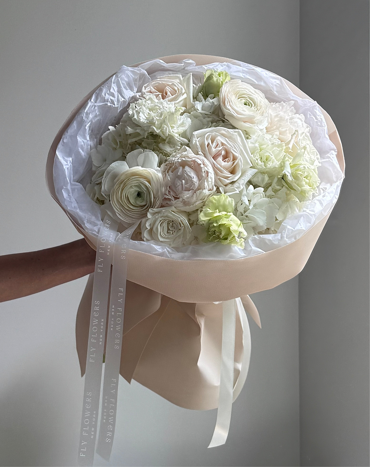 Mix bouquet "Pearl's Grace"