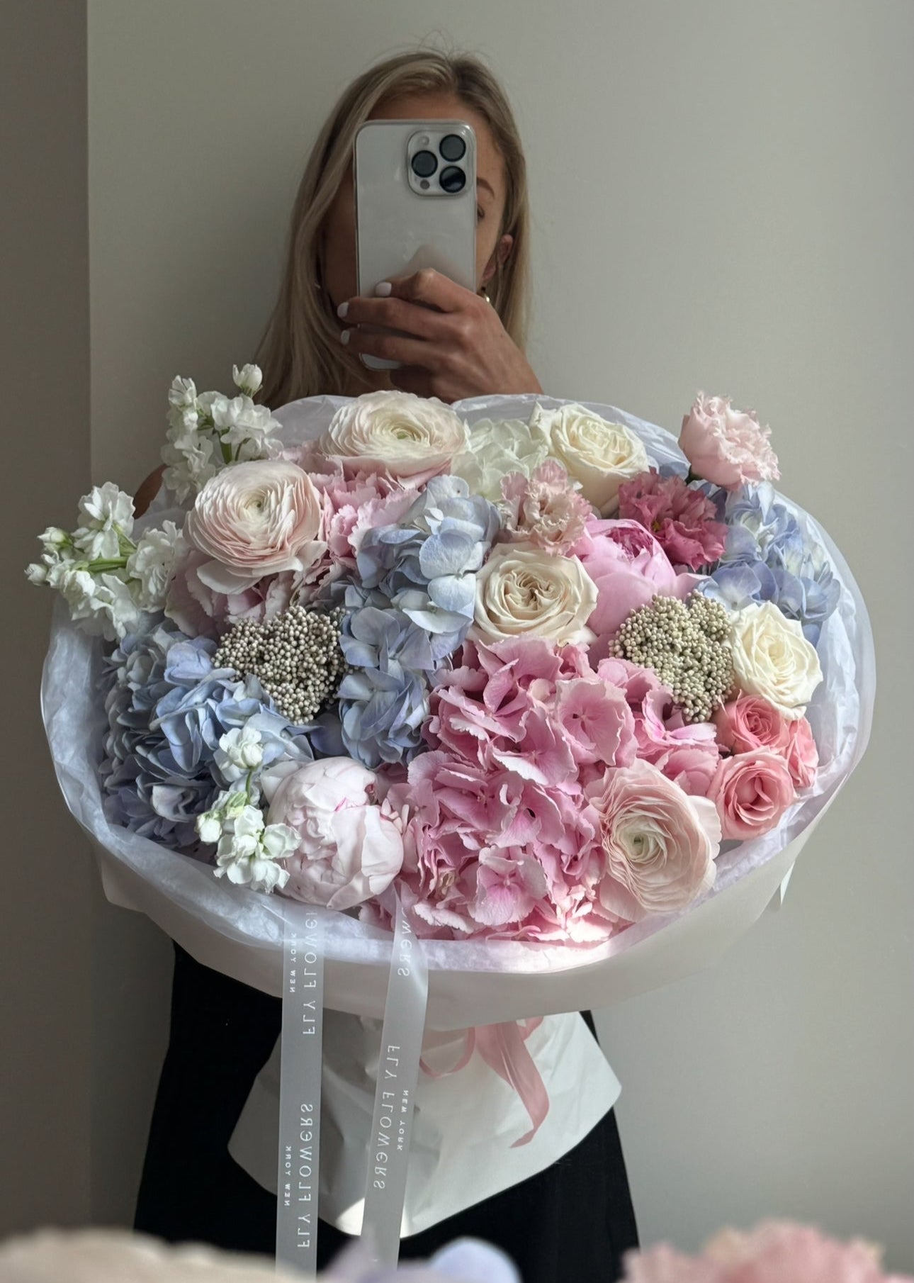 Mix bouquet "Ocean Blush"