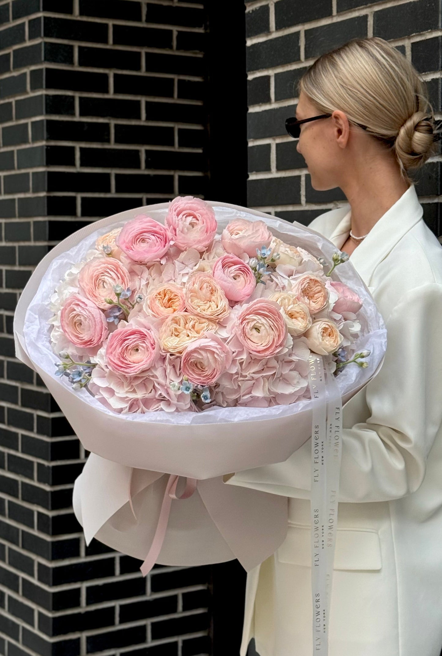 Mix Bouquet “Silken Petals”