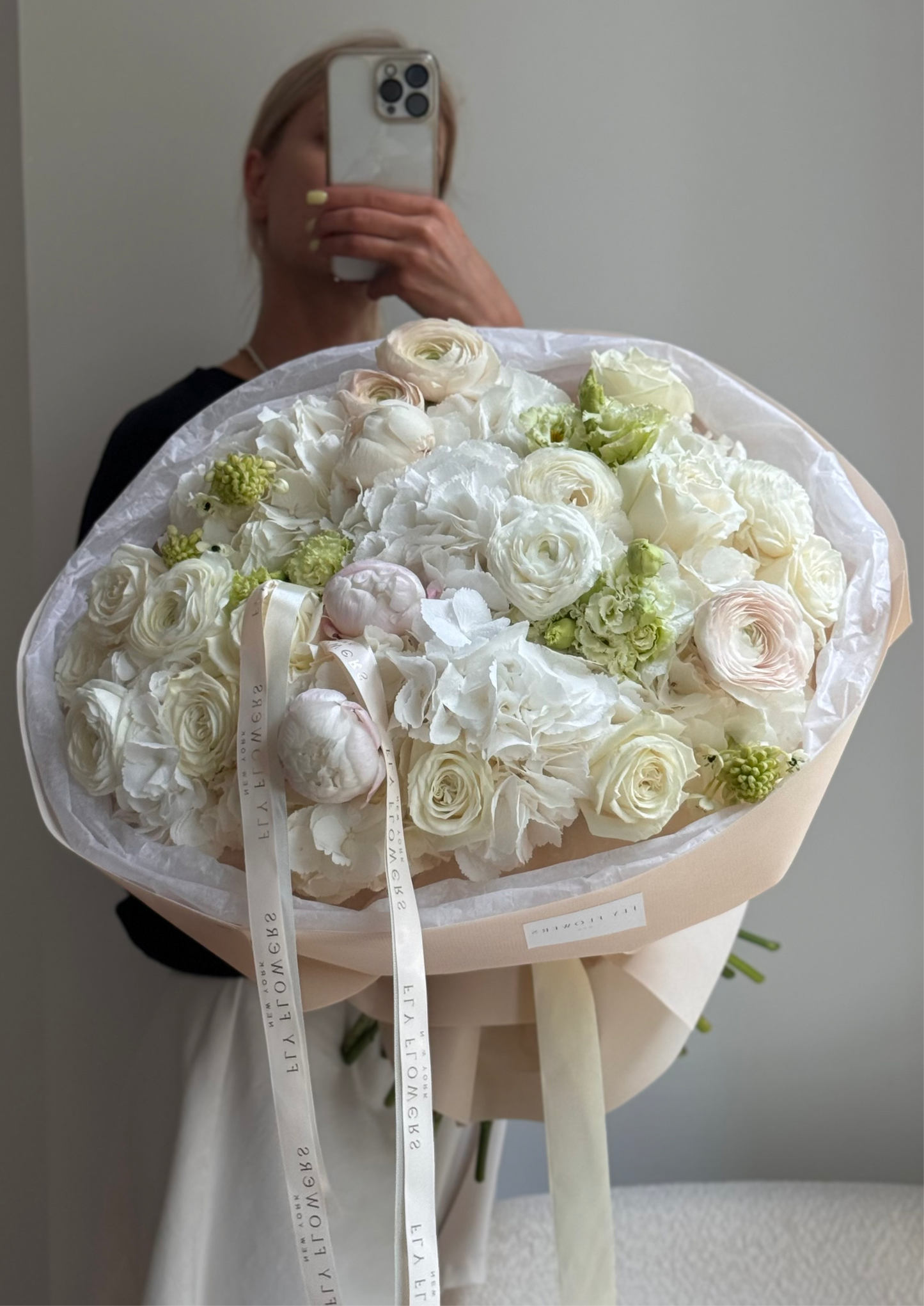 Mix bouquet "Pearl's Grace"