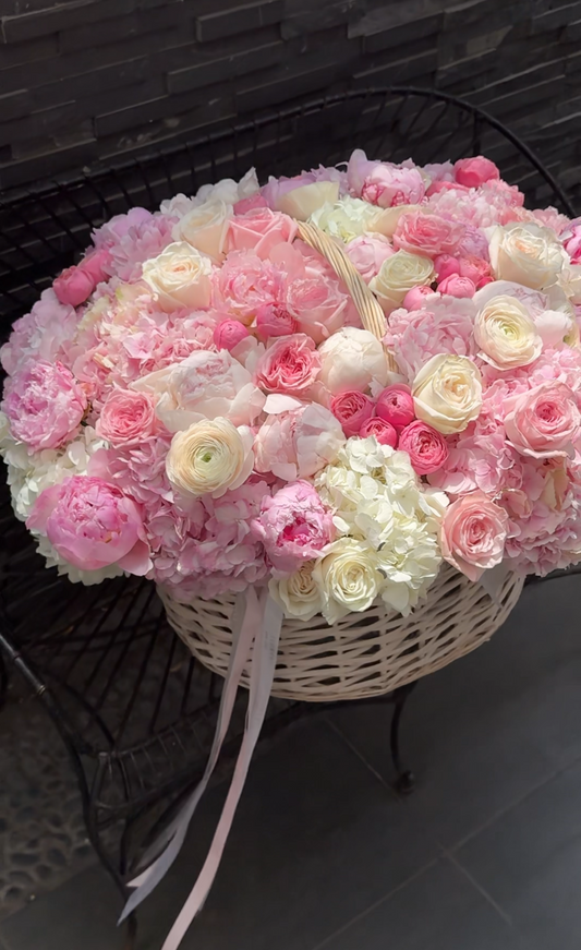 Basket "Pink Paradise"